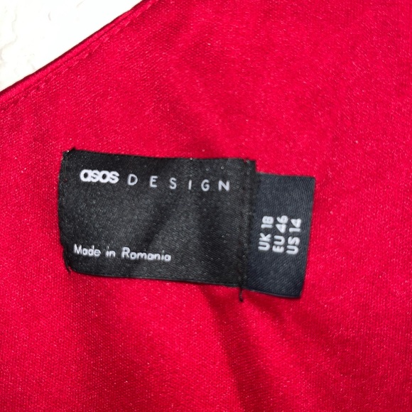 ASOS DESIGN satin one shoulder drape midi dress in red - Picture 6 of 6